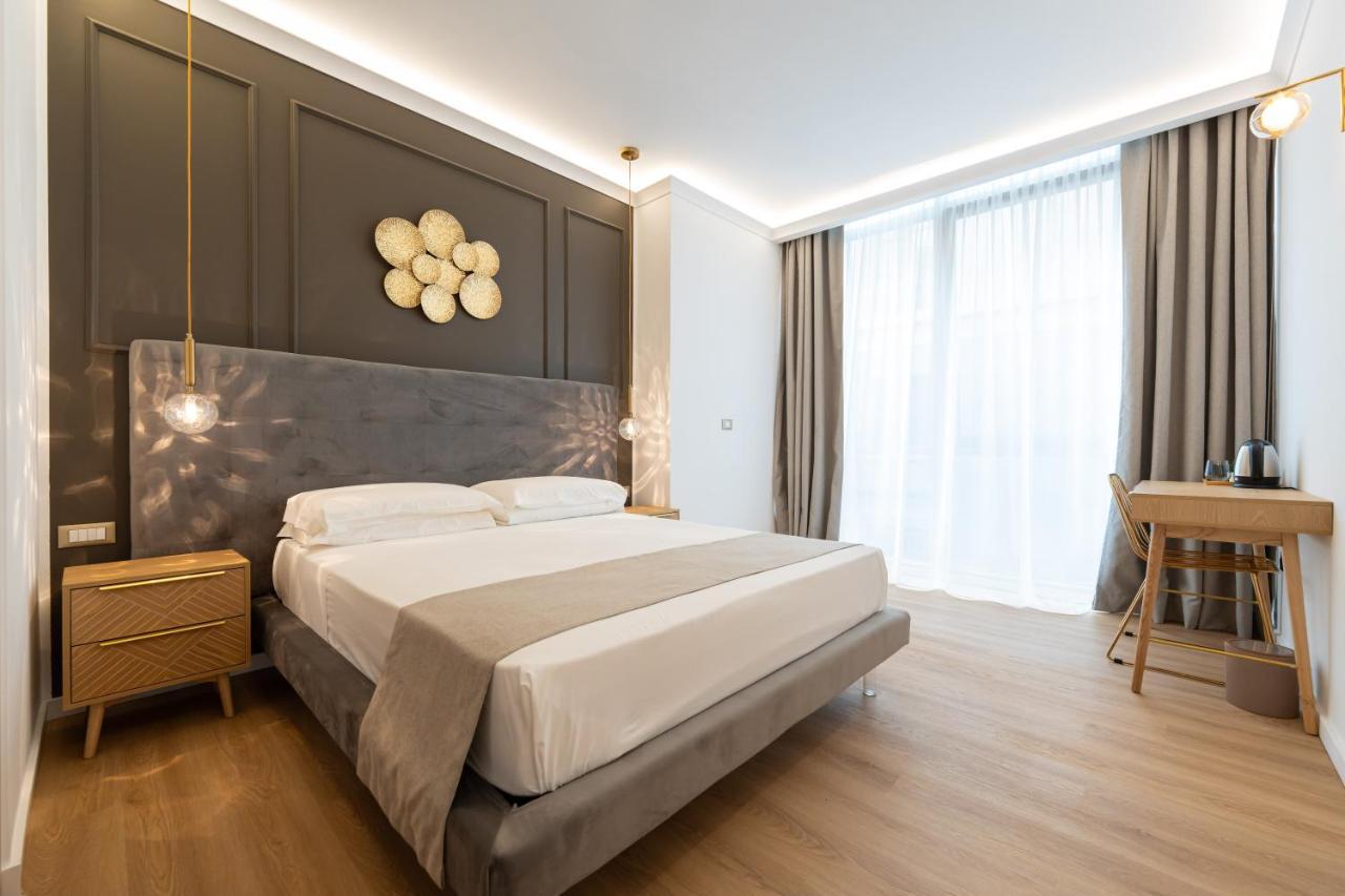 Toledo Relais Suites - By Pera Rooms Collection 那不勒斯 外观 照片
